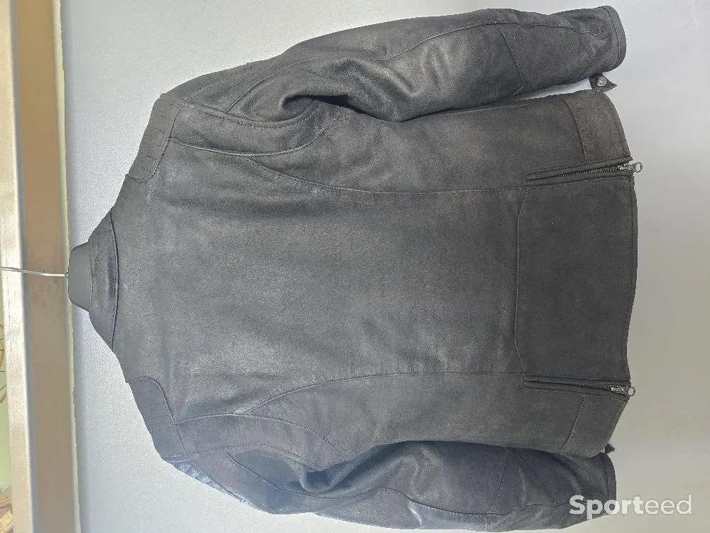 Blouson cuir femme Furygan Debbie M d'occasion Ajouté le : 24/05/2024