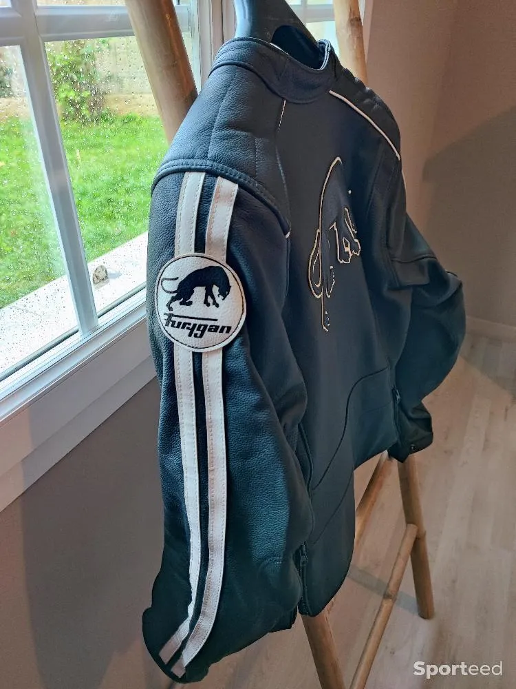 Blouson moto furygan  neuf Ajouté le : 20/11/2023