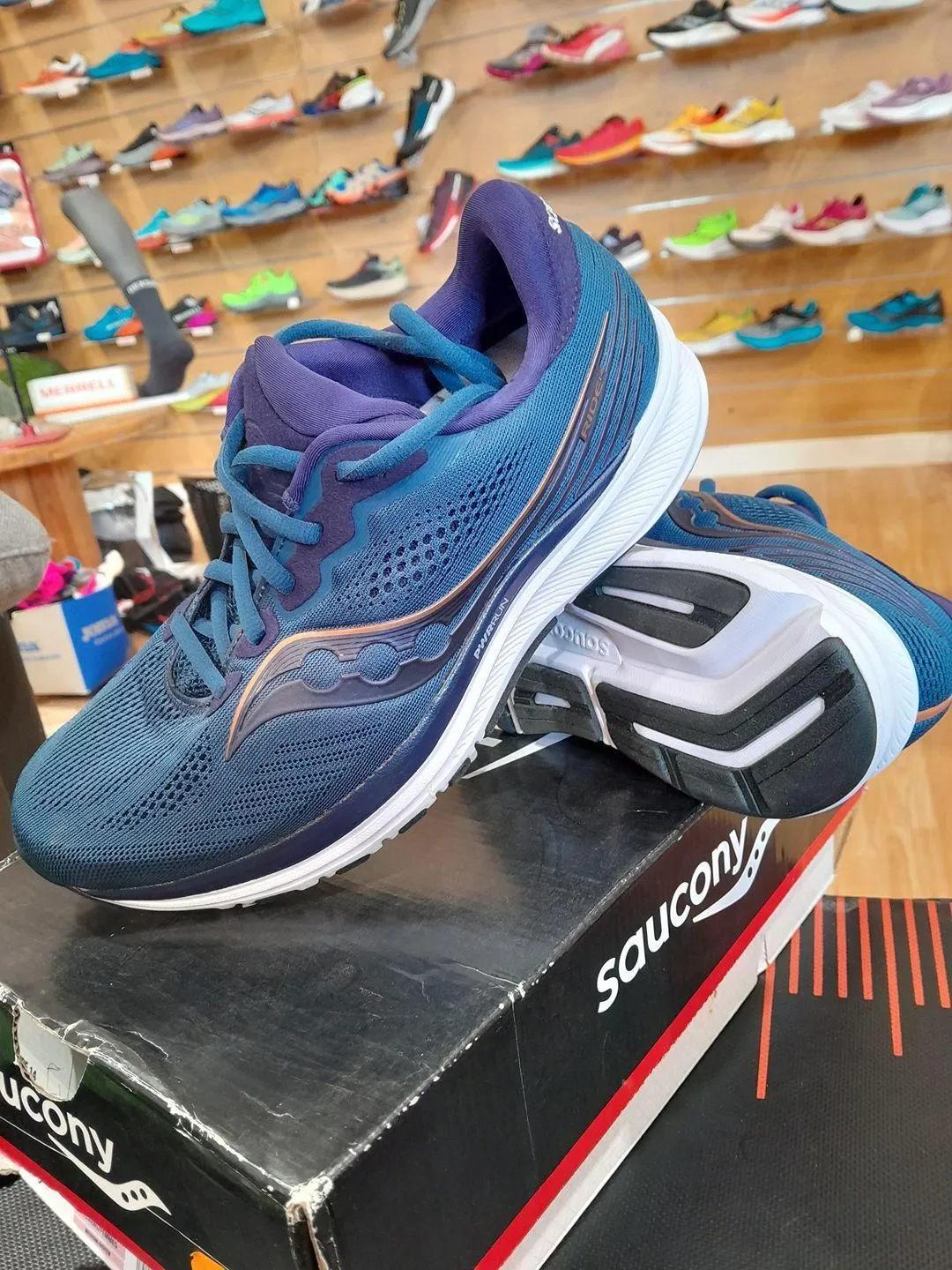 Chaussures de Running Saucony Ride 14 42