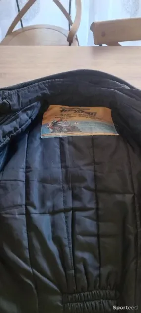 Veste Furygan d'occasion Ajouté le : 07/08/2022